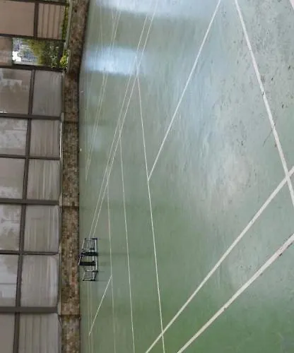 Makati Cbd 2 Bedroom *